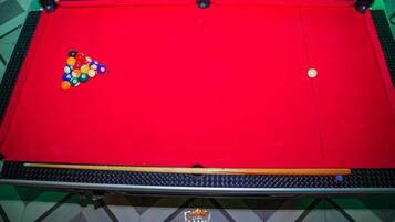 Kamar Double Standar | Ruang permainan