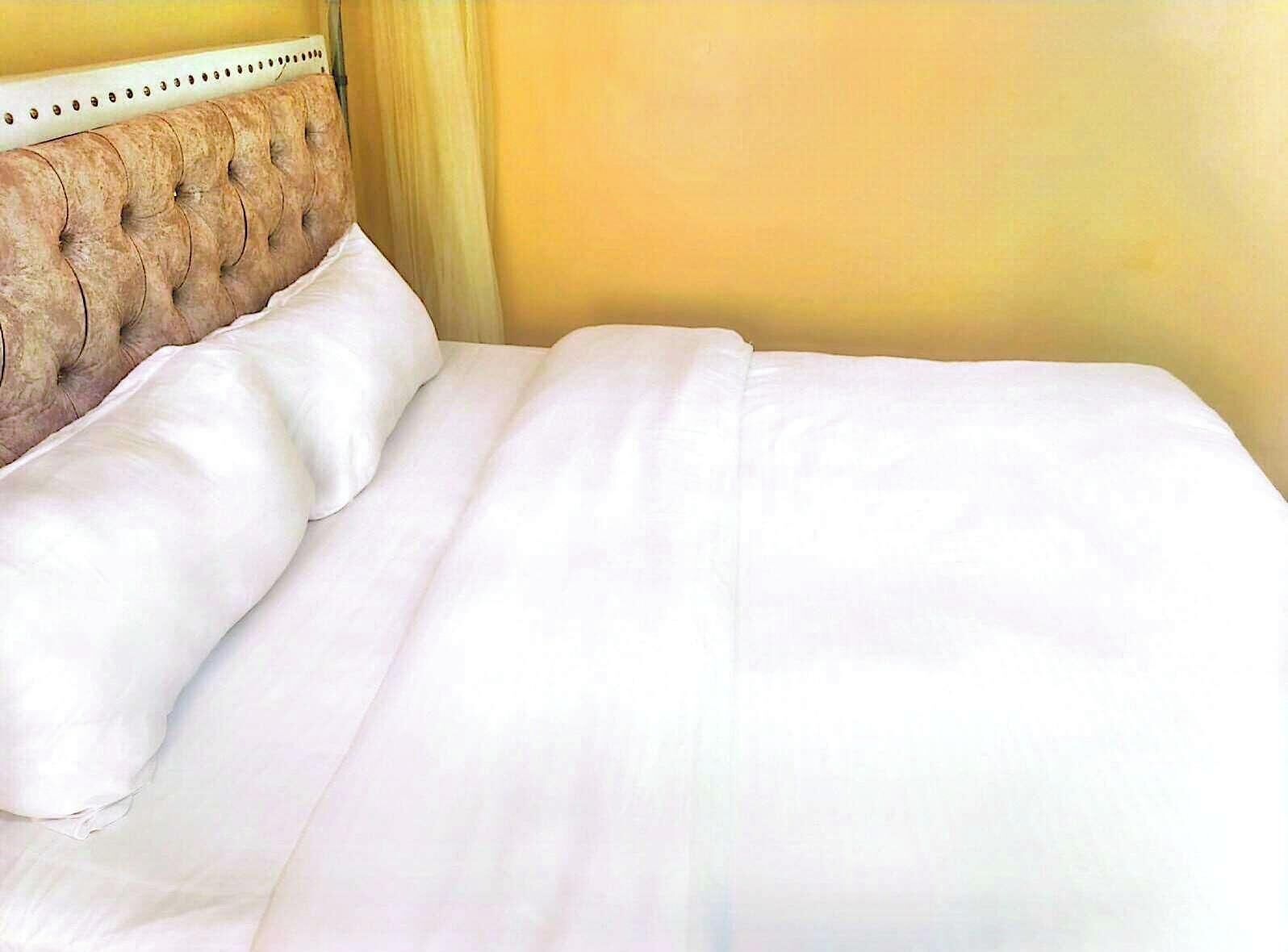 Standard Double Room | Desk, laptop workspace, iron/ironing board, free WiFi