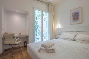 Iron/ironing board, WiFi, bed sheets - Syntagma Gem 1 Steps from Syntagma Square (Athina)