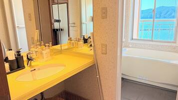 Hair dryer, towels