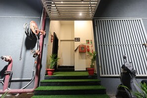 Entrée de l’hébergement