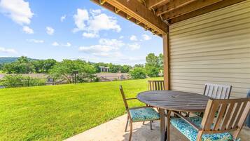 Condo, 1 Queen Bed with Sofa bed, Mountain View (Scenic Cottage) | View from room