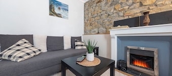 Apartment 'Centre Crozon' with Wi-Fi