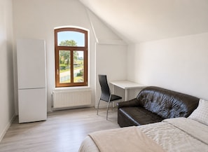 WiFi, bed sheets - Monteurs - Residence in Riede near Bremen (Riede)