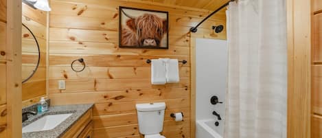 Cabin, Multiple Beds, Mountain View (Morning Glory) | Bathroom