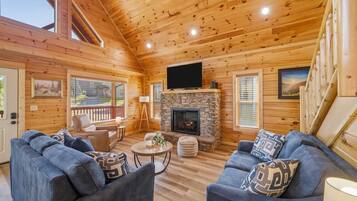 Cabin, Multiple Beds, Mountain View (Morning Glory) | Living area