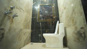 Dusche, Handtücher, Seife