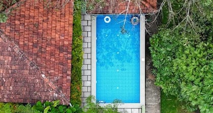 Maple Grove Villa Resort