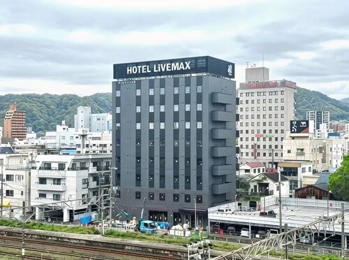 HOTEL LiVEMAX Tokuyama Ekimae