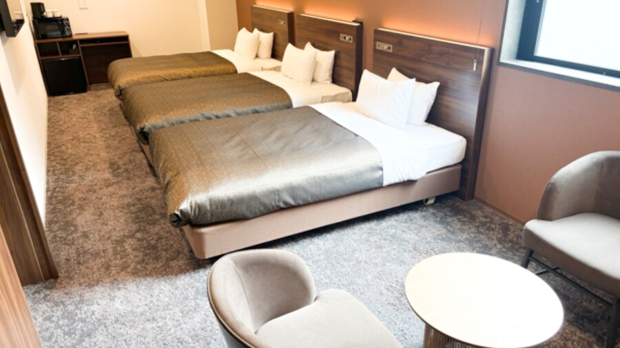 HOTEL LiVEMAX Tokuyama Ekimae