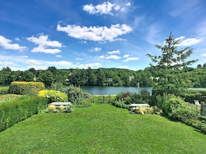 Property grounds - Charmeuse – Suite with terrace & garden access | Meuse River (Namur)