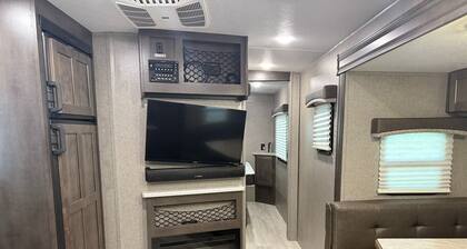Kenai River RV at Fish Camp + Processing
