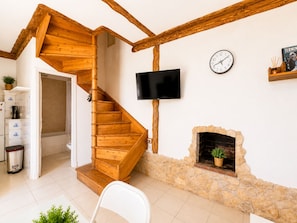 House | 2 bedrooms - Small House Downtown Near Monaco (Beausoleil)