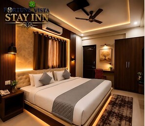 Premium bedding, down duvets, pillow-top beds, free minibar items - FORTUNVE VISTA STAY INN (HYDERABAD)
