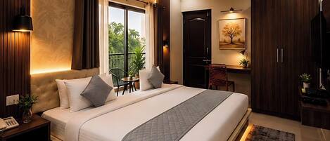 Chambre Simple Supérieure, vue ville | Literie de qualité supérieure, couette en duvet d'oie, surmatelas