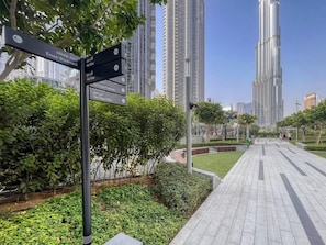Property grounds - FIRST CLASS | 2BR | near Burj Khalifa & Dubai Mall (Downtown)