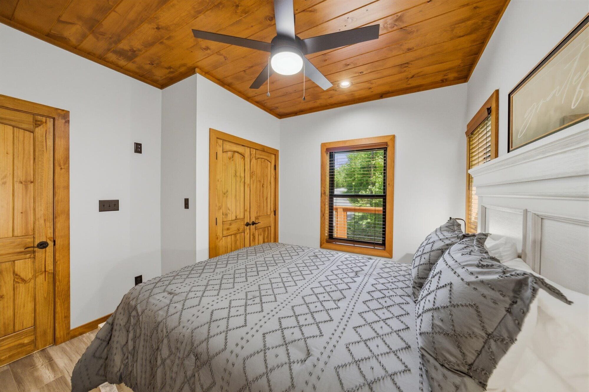 Cabin, Multiple Beds, Mountain View (Wiley's Bend)