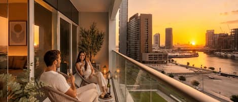 Deluxe Apartment, Balcony, Lake View | Balcony