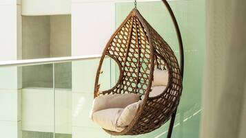 Deluxe Apartment, Balcony, Lake View | Balcony