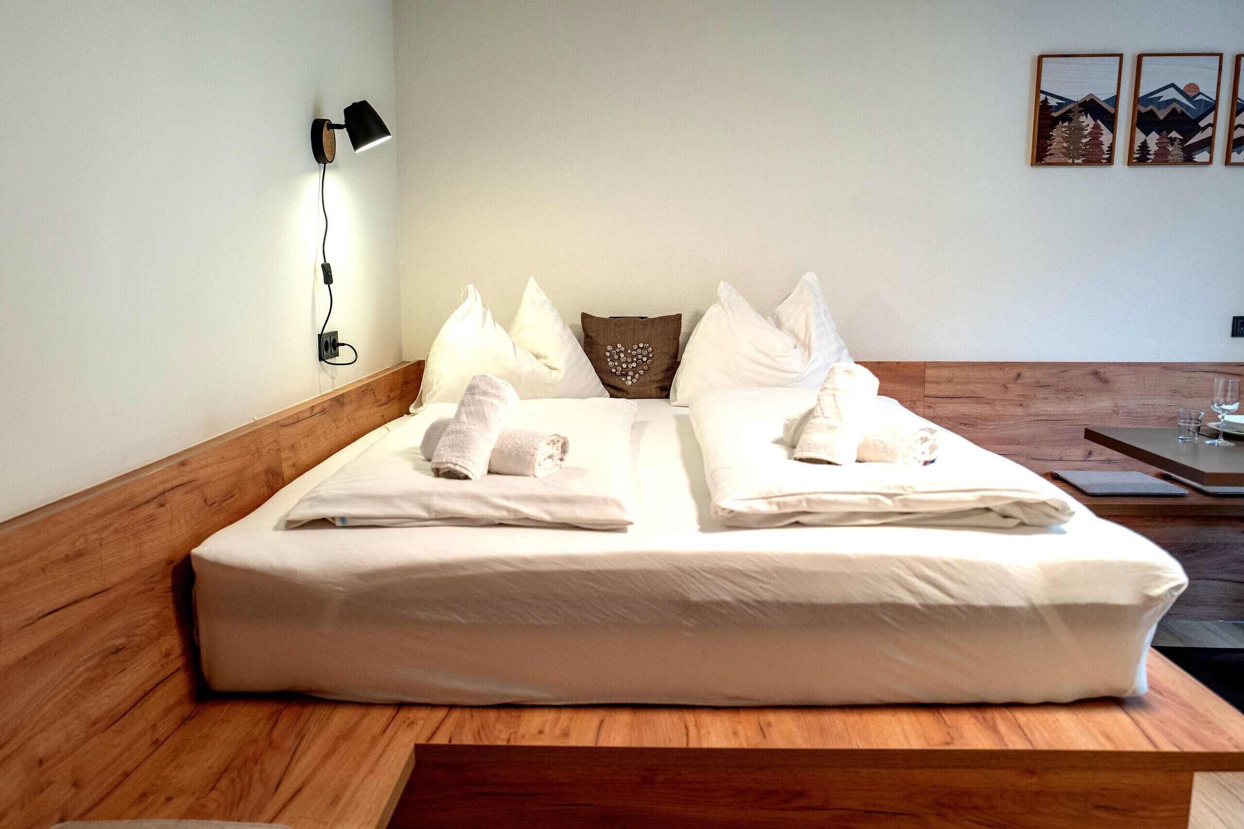 1 chambre, lit parapluie, Wi-Fi gratuit, draps fournis
