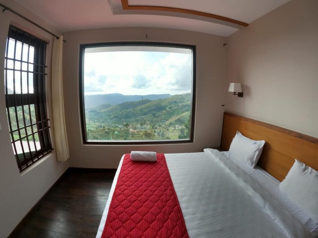 Soundproofing, iron/ironing board, free WiFi