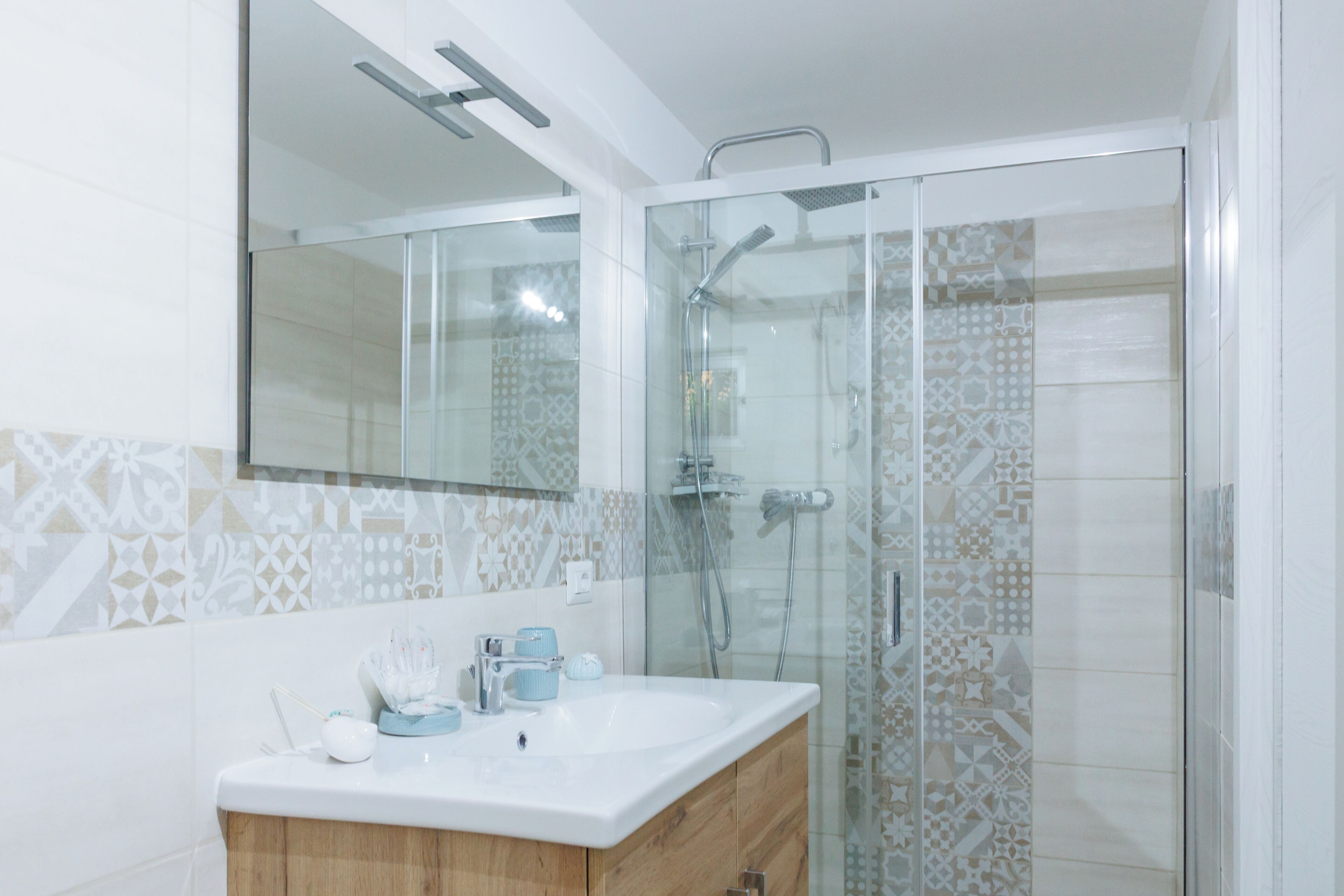 Hair dryer, bidet, towels, soap