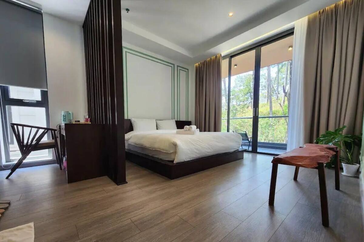 Desk, blackout curtains, iron/ironing board, free WiFi