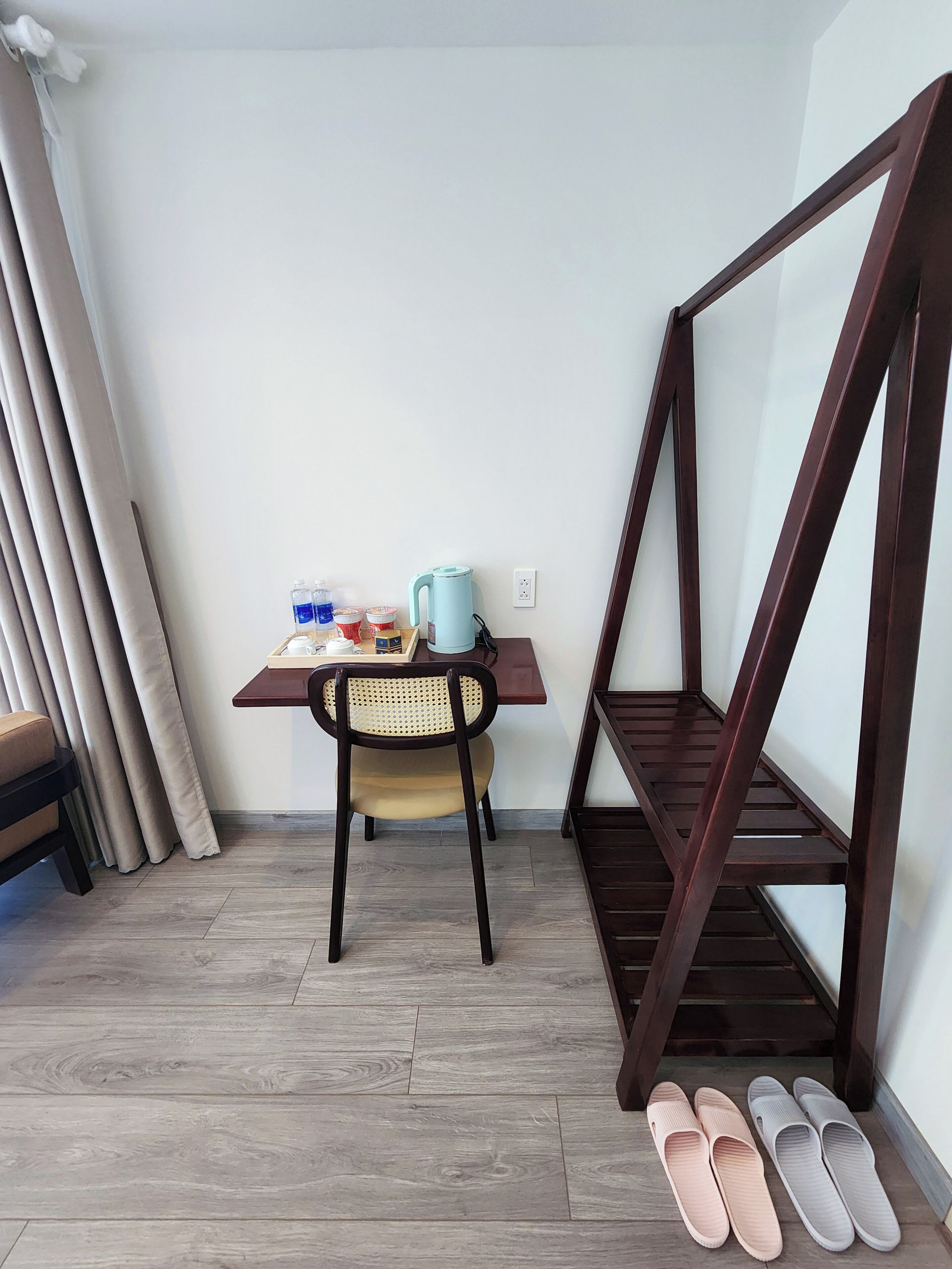 Deluxe Double Room, Balcony, Garden View | Desk, blackout drapes, iron/ironing board, free WiFi