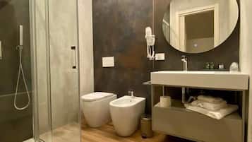 Doppelzimmer, Meerblick | Badezimmer