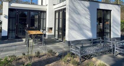 Villa in Arnhem With Terrace
