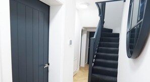 Interior - 4 Bedroom Derry City Centre House I Free Parking (Derry / Londonderry)