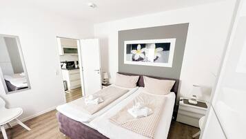 2 bedrooms, iron/ironing board, free WiFi