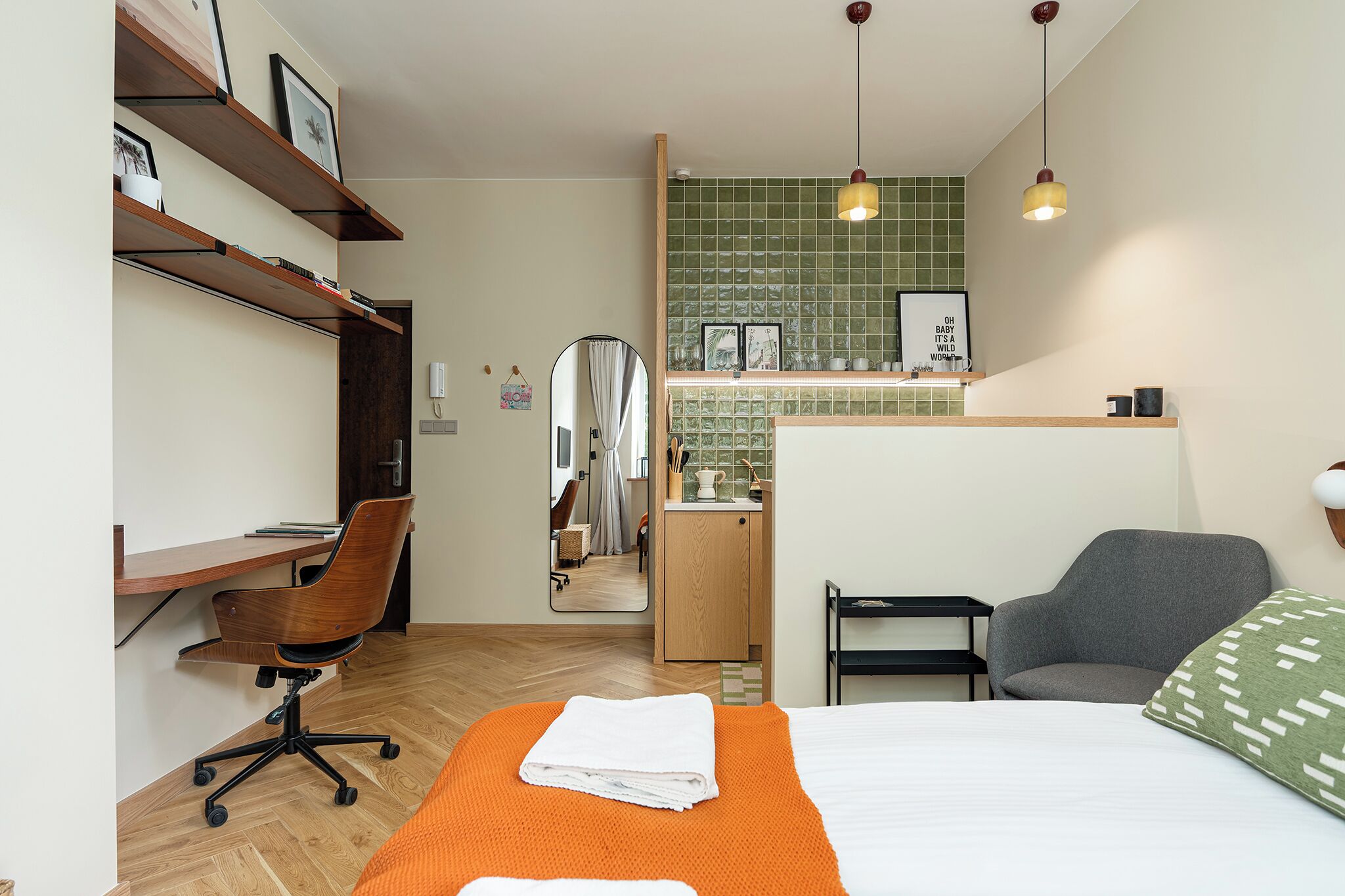 Studio, 1 queensize bed | Een strijkplank/strijkijzer, gratis wifi