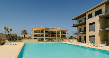 Luxury ground floor apartment, sleeps 6, excellent position in a quiet location