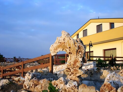 Zimmer 'Villa Ristòries 2' mit Hügelblick, WLAN und Klimaanlage