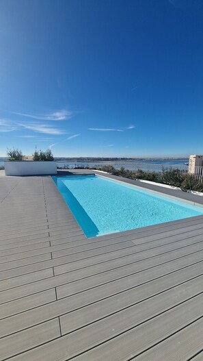 Piscina a l'aire lliure 