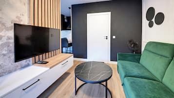 Studio | Iron/ironing board, free WiFi