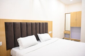 Desk, laptop workspace, free WiFi - Hotel SV Near Noida Metro Station 52 (Hosiyarpur JJ Colony sector  Noida)