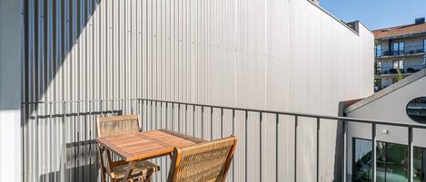 Apartment (One-Bedroom Apartment with Balcony) | Balcony