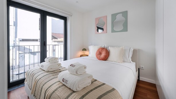 WiFi (free), bed sheets - Guestready - Silk Factory Studios and Apartments (Porto)