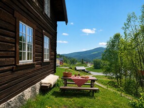Ulkoruokailutilat