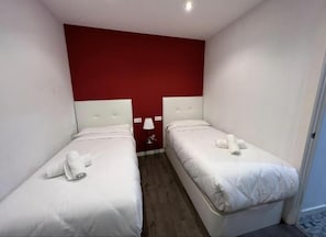 Classic-Apartment, Balkon, Stadtblick | Kostenloses WLAN