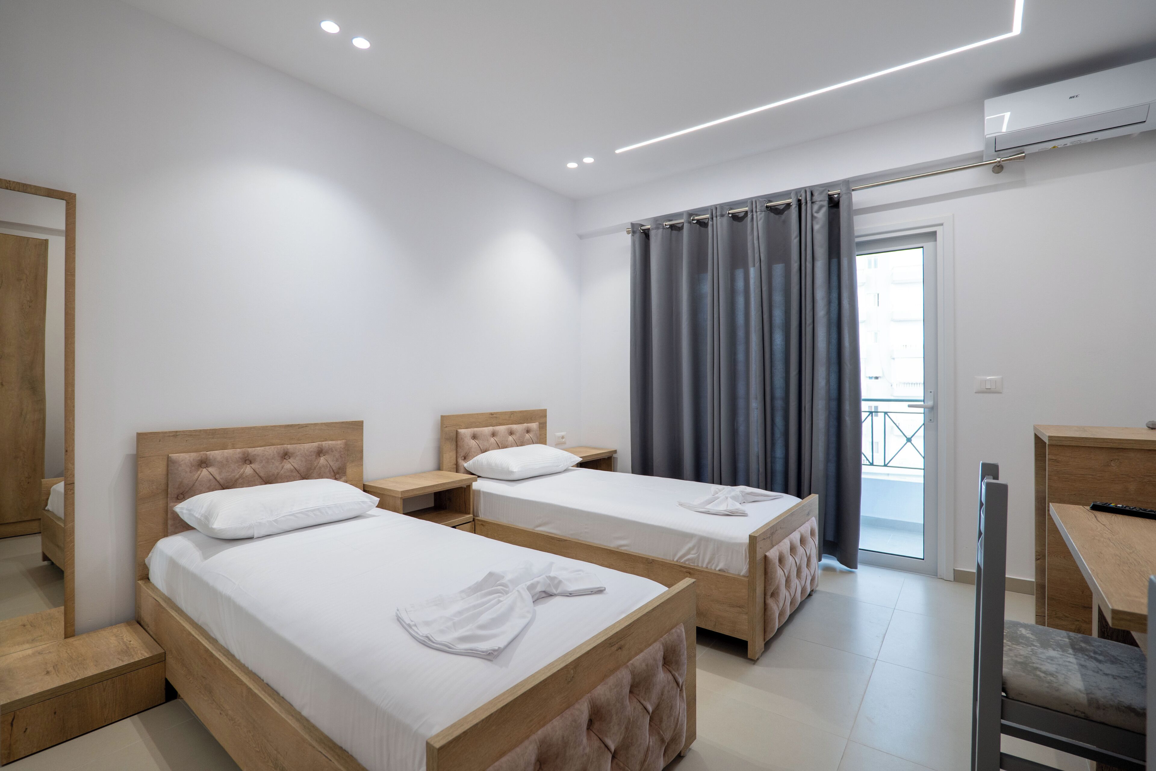 Comfort Twin Room, Sea View | Room amenity