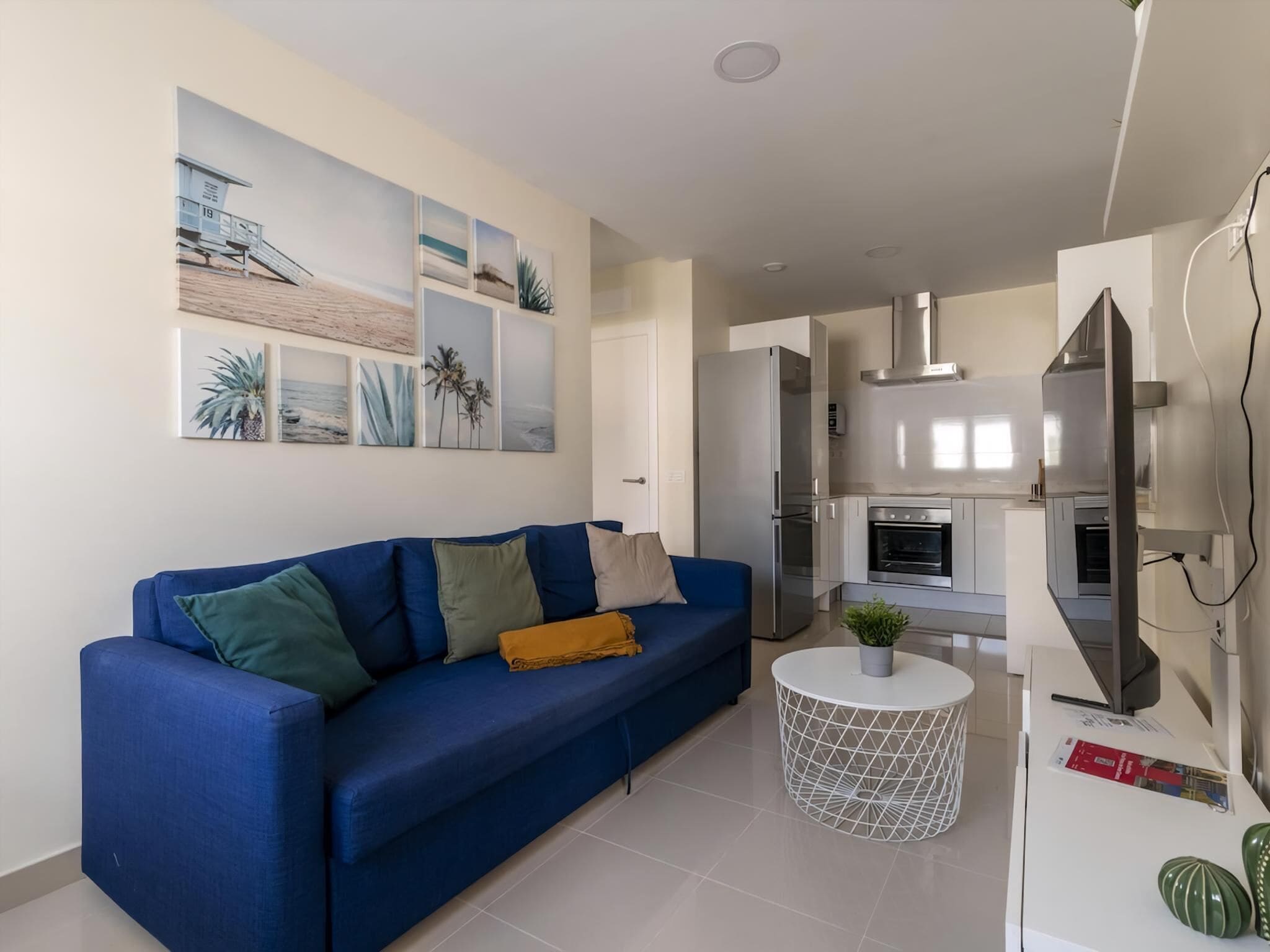 Apartamento (Apartment with Terrace) | Individualmente decorados, individualmente mobiliados