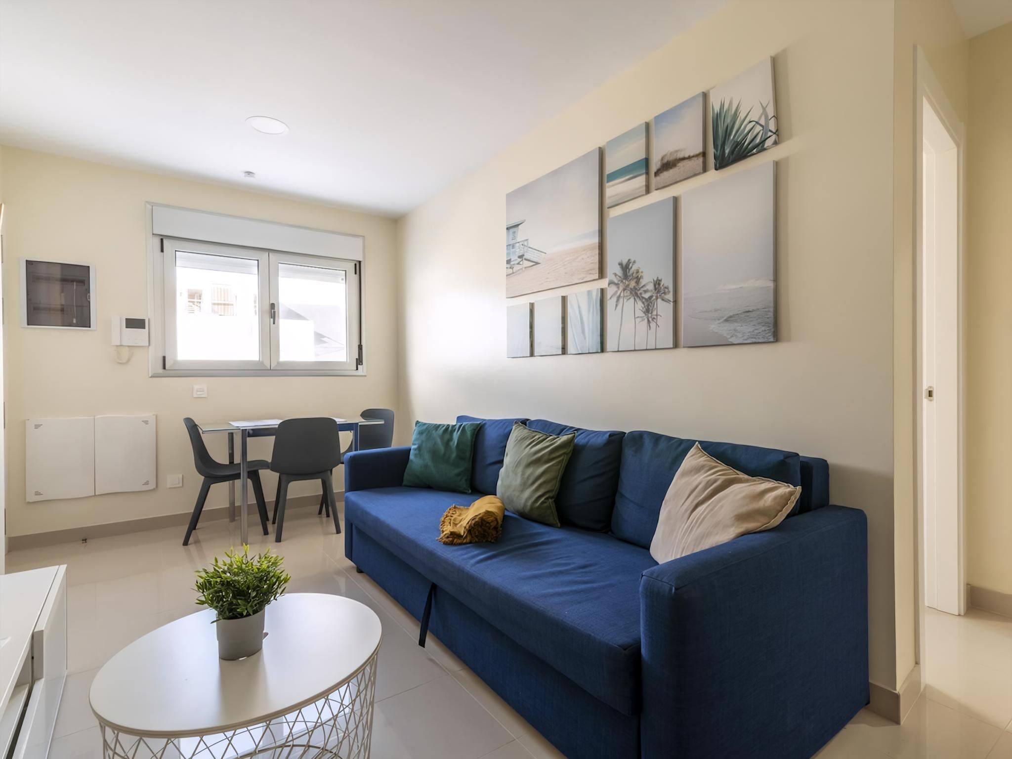 Leilighet (Apartment with Terrace)