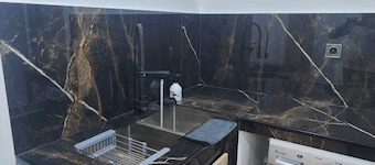 "Studio" for rent