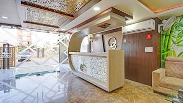 Casa | Recepción