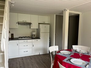 Private kitchen - Patio villa with garden - 3 guests (Capbreton)
