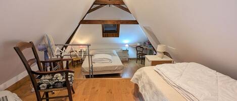 Wifi gratis y ropa de cama