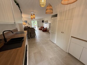 Interior - Charming mas with AC - 4 guests, 300m from the sea (La Croix-Valmer)